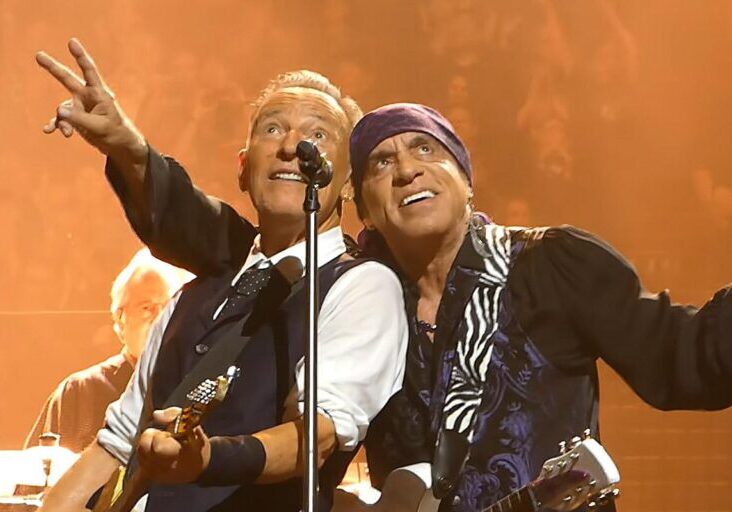 n~2026-TourLA2-header2